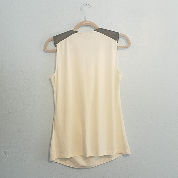 Banana Republic Top - Picture 3 of 6